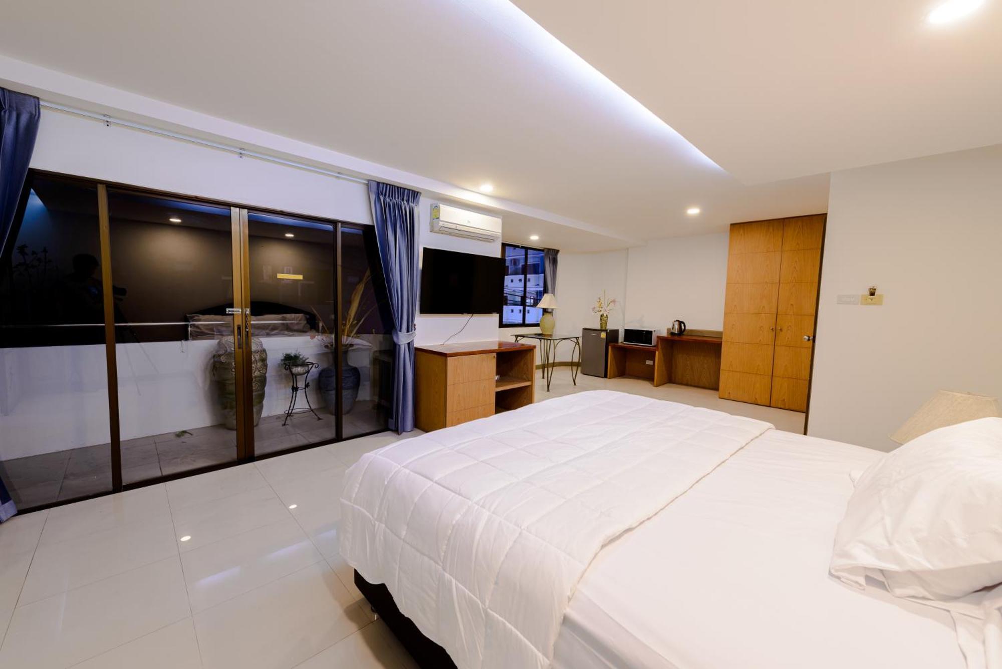 Pasadena Lodge Pattaya Dış mekan fotoğraf